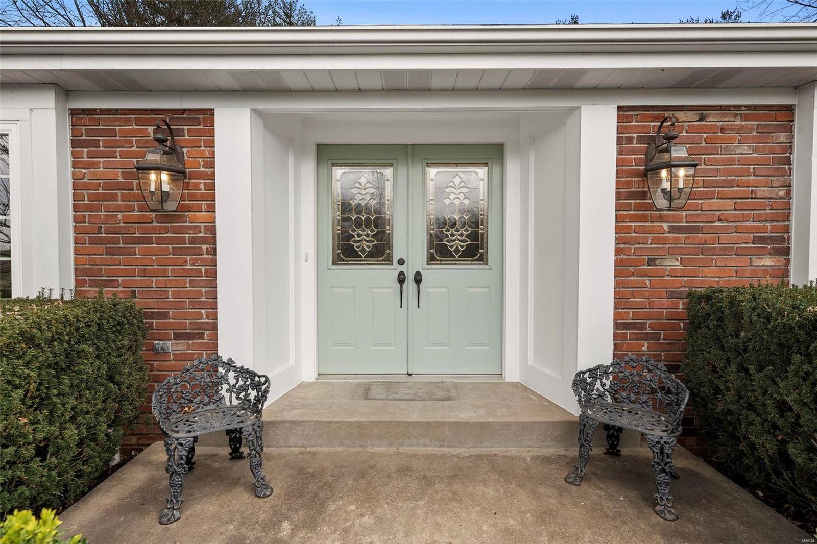 42 Forest Club Drive