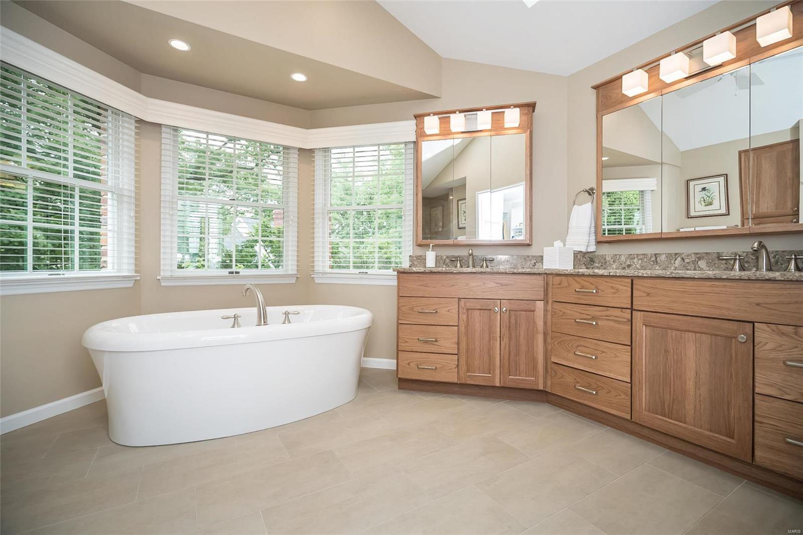 Kingspointe 2a - Residential