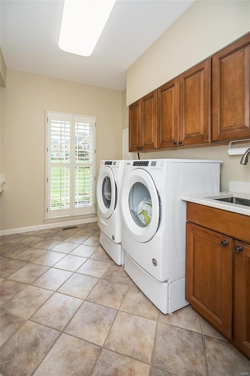 Kingspointe 2a - Residential