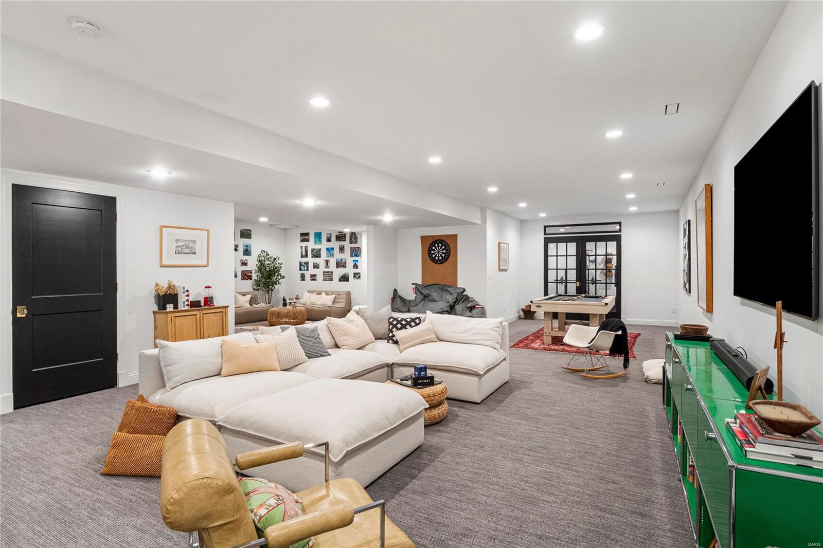 St Louis, Missouri 63124, United States, 5 Bedrooms Bedrooms, ,6 BathroomsBathrooms,Residential,Pending,104215