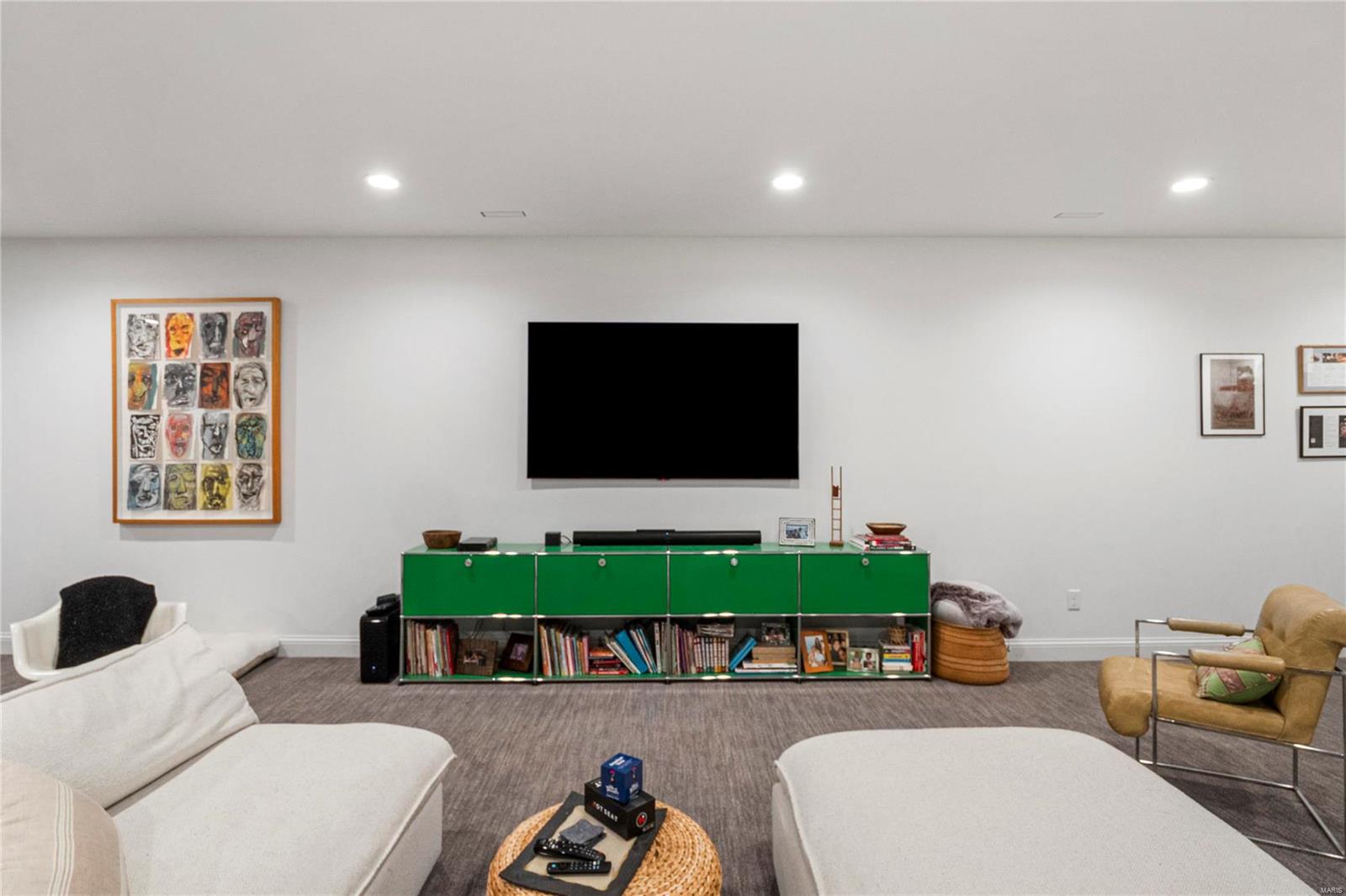 St Louis, Missouri 63124, United States, 5 Bedrooms Bedrooms, ,6 BathroomsBathrooms,Residential,Pending,104215