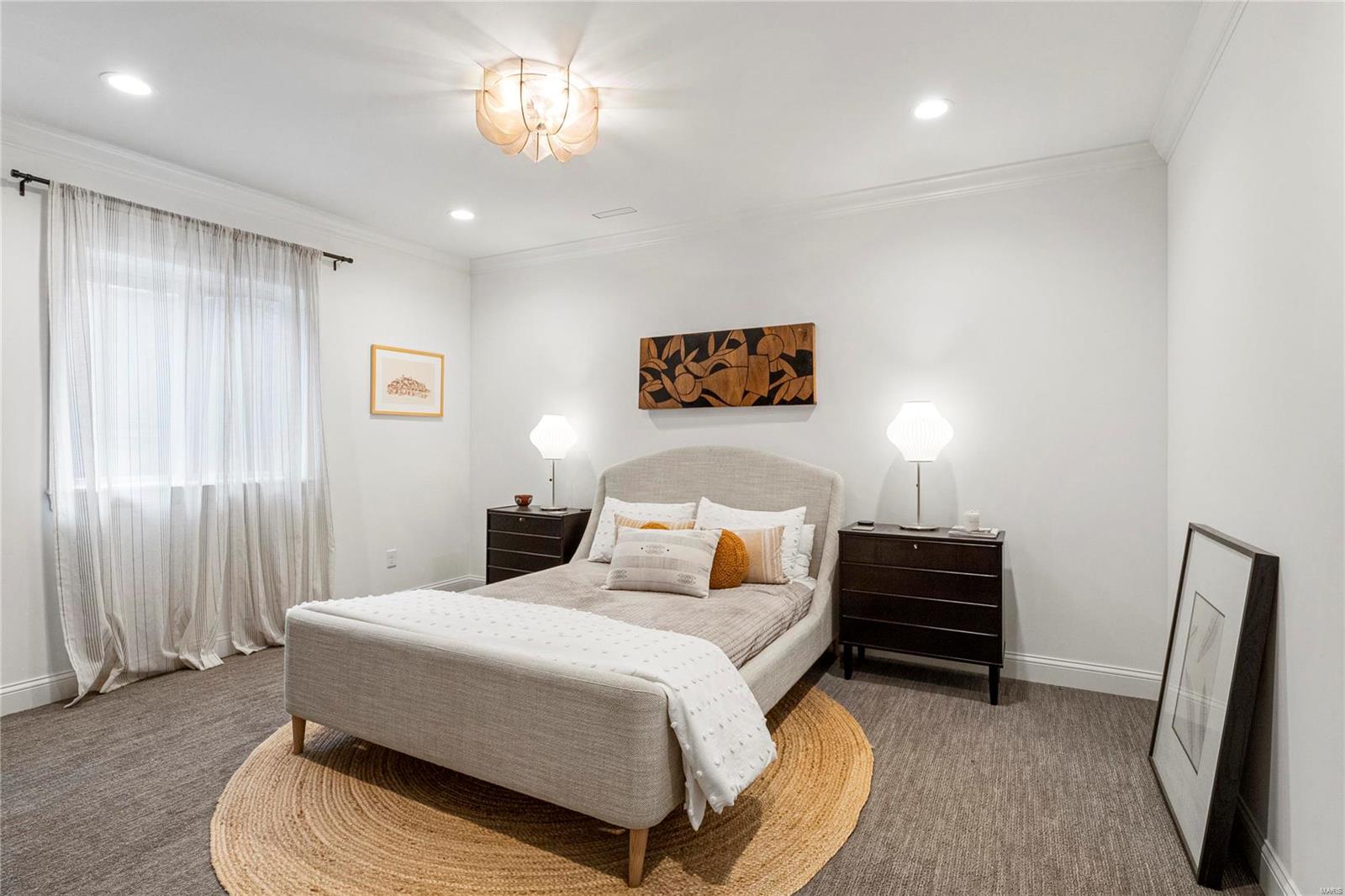 St Louis, Missouri 63124, United States, 5 Bedrooms Bedrooms, ,6 BathroomsBathrooms,Residential,Pending,104215