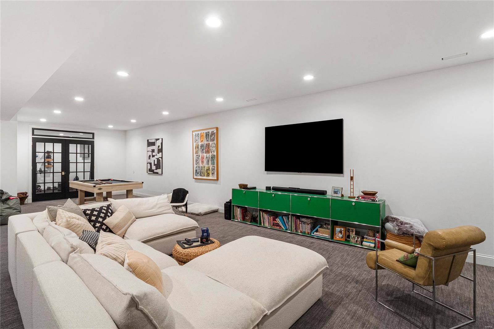 St Louis, Missouri 63124, United States, 5 Bedrooms Bedrooms, ,6 BathroomsBathrooms,Residential,Pending,104215