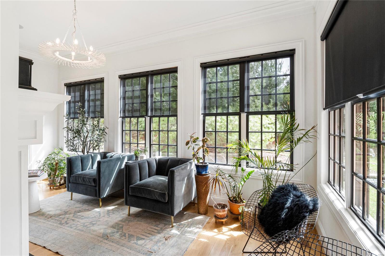 St Louis, Missouri 63124, United States, 5 Bedrooms Bedrooms, ,6 BathroomsBathrooms,Residential,Pending,104215