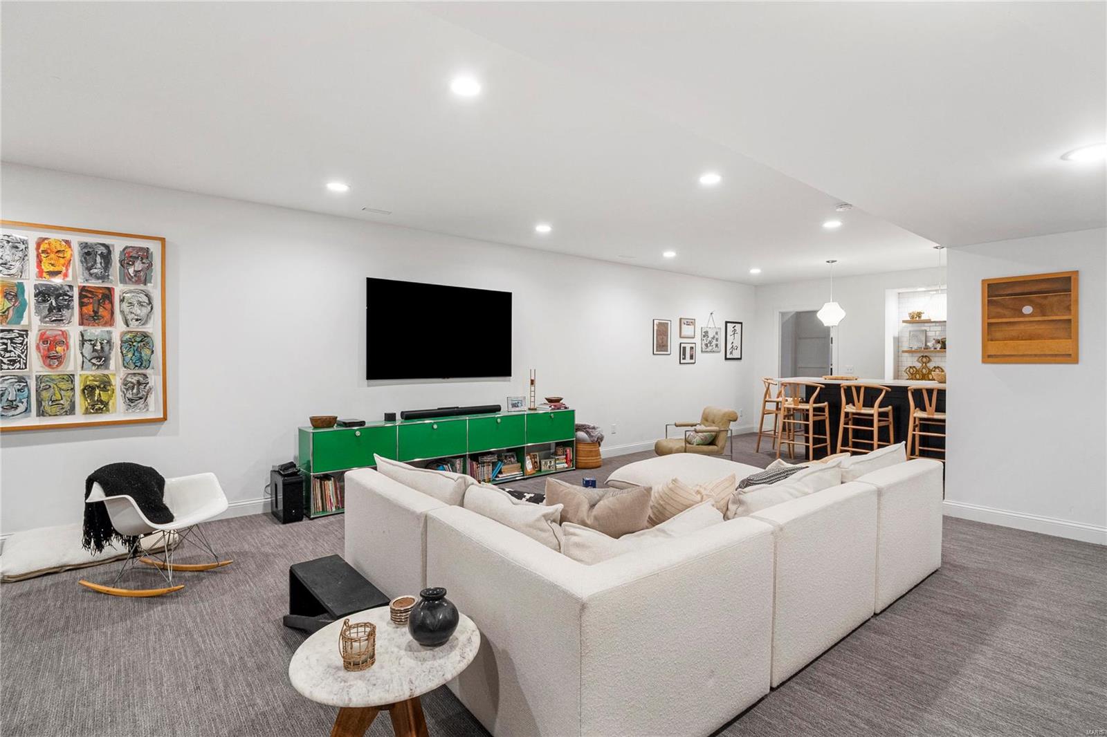 St Louis, Missouri 63124, United States, 5 Bedrooms Bedrooms, ,6 BathroomsBathrooms,Residential,Pending,104215