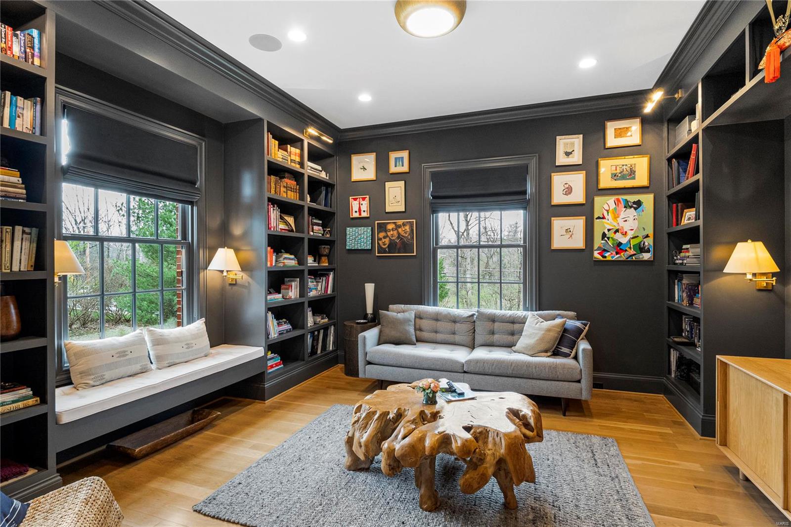 St Louis, Missouri 63124, United States, 5 Bedrooms Bedrooms, ,6 BathroomsBathrooms,Residential,Pending,104215