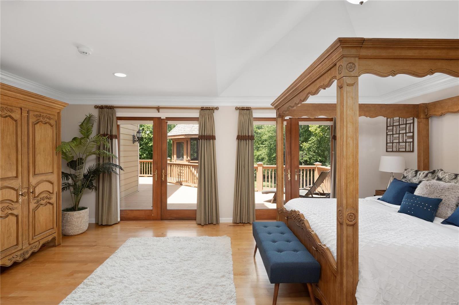 Walnut Hill Lts 1 & 2 Bdy Adj Lt 1 - Residential