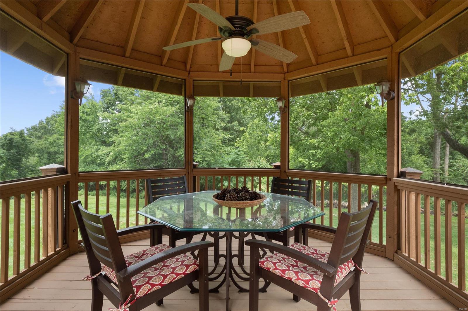 Walnut Hill Lts 1 & 2 Bdy Adj Lt 1 - Residential