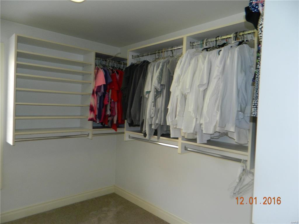 Ladue Lake Estates - Residential