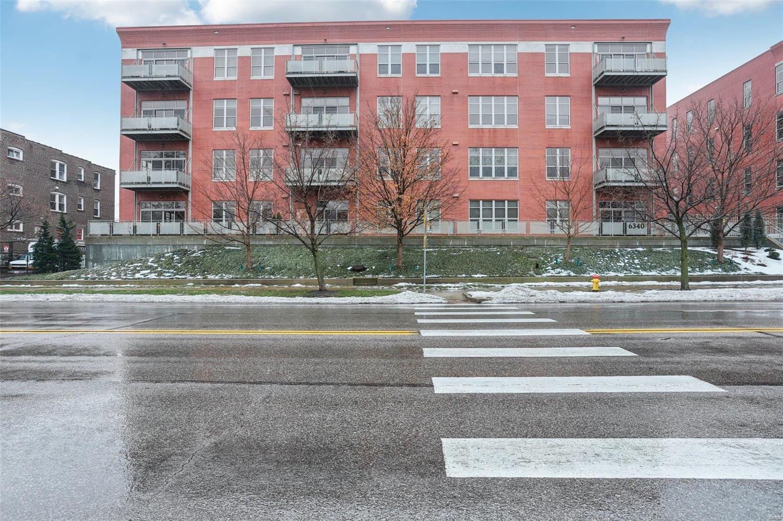 6340 Clayton Road 207