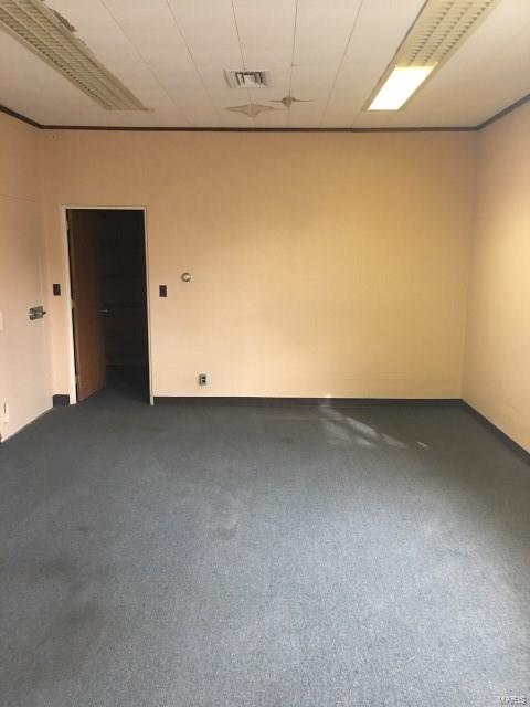 NON SUBDIVISION - Commercial Sale