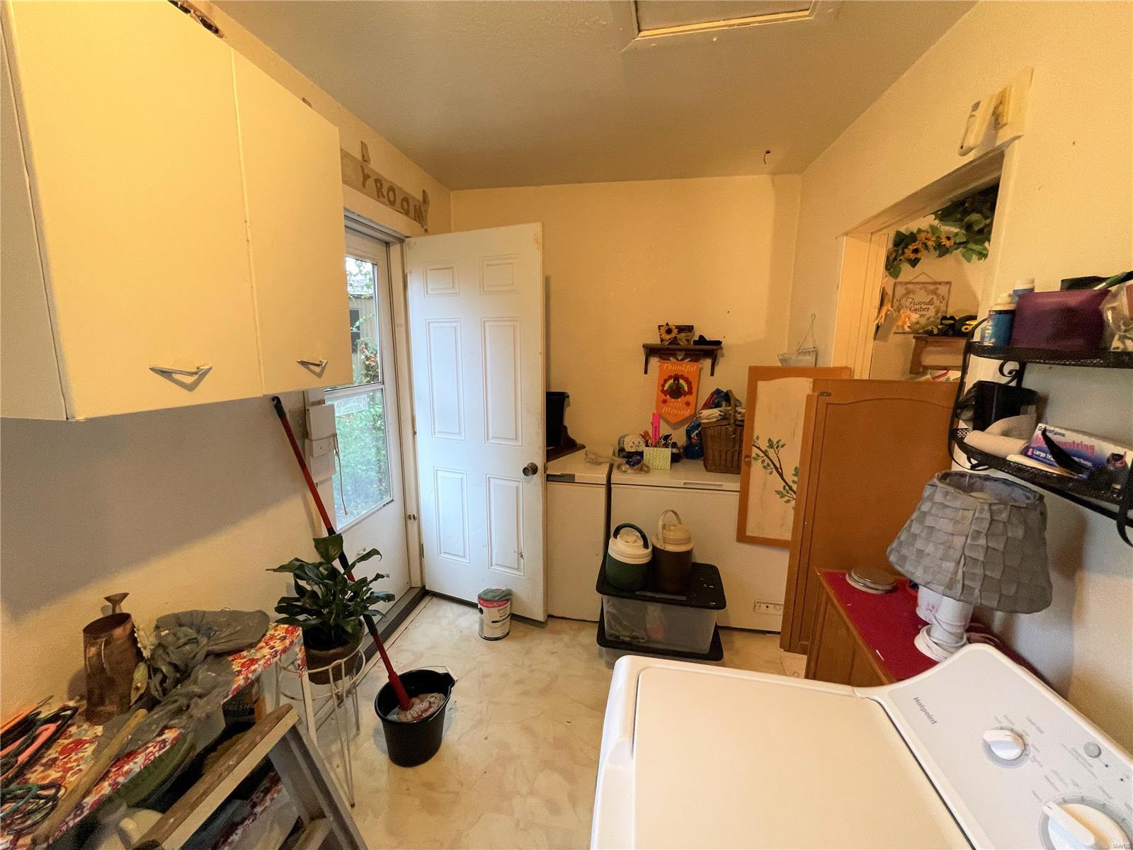 Holloways Add - Residential