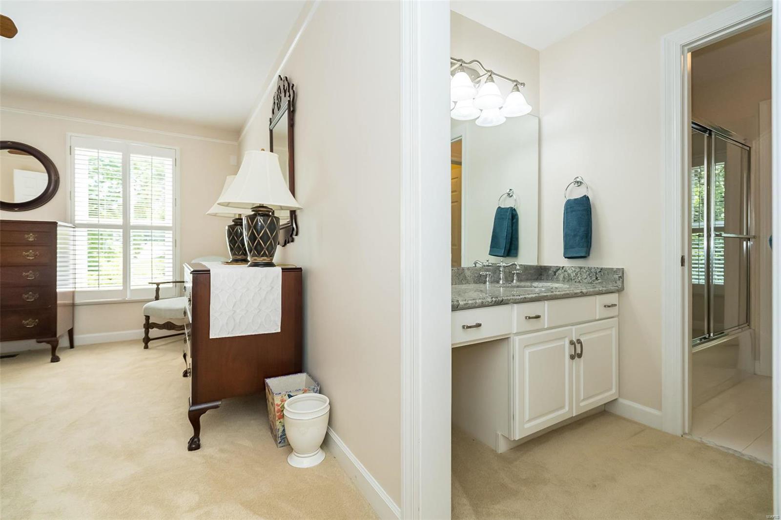 Manderleigh Of Town & Country One - Residential