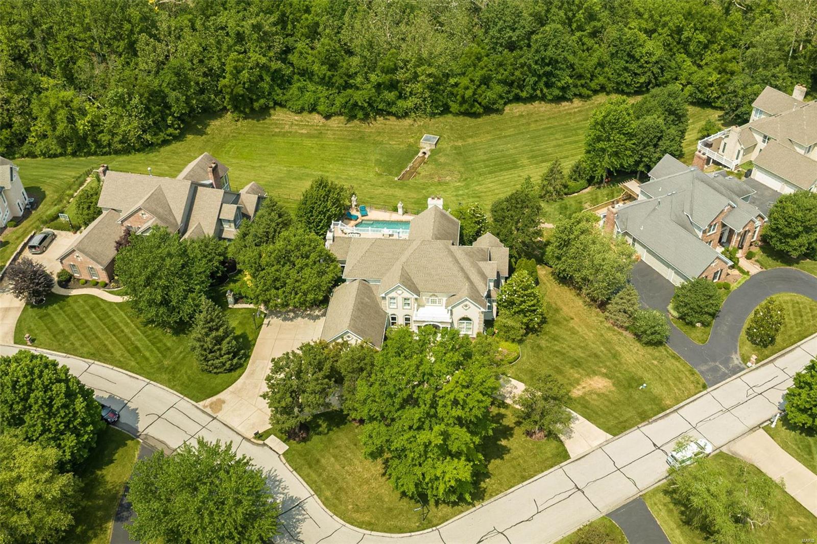 Manderleigh Of Town & Country One - Residential