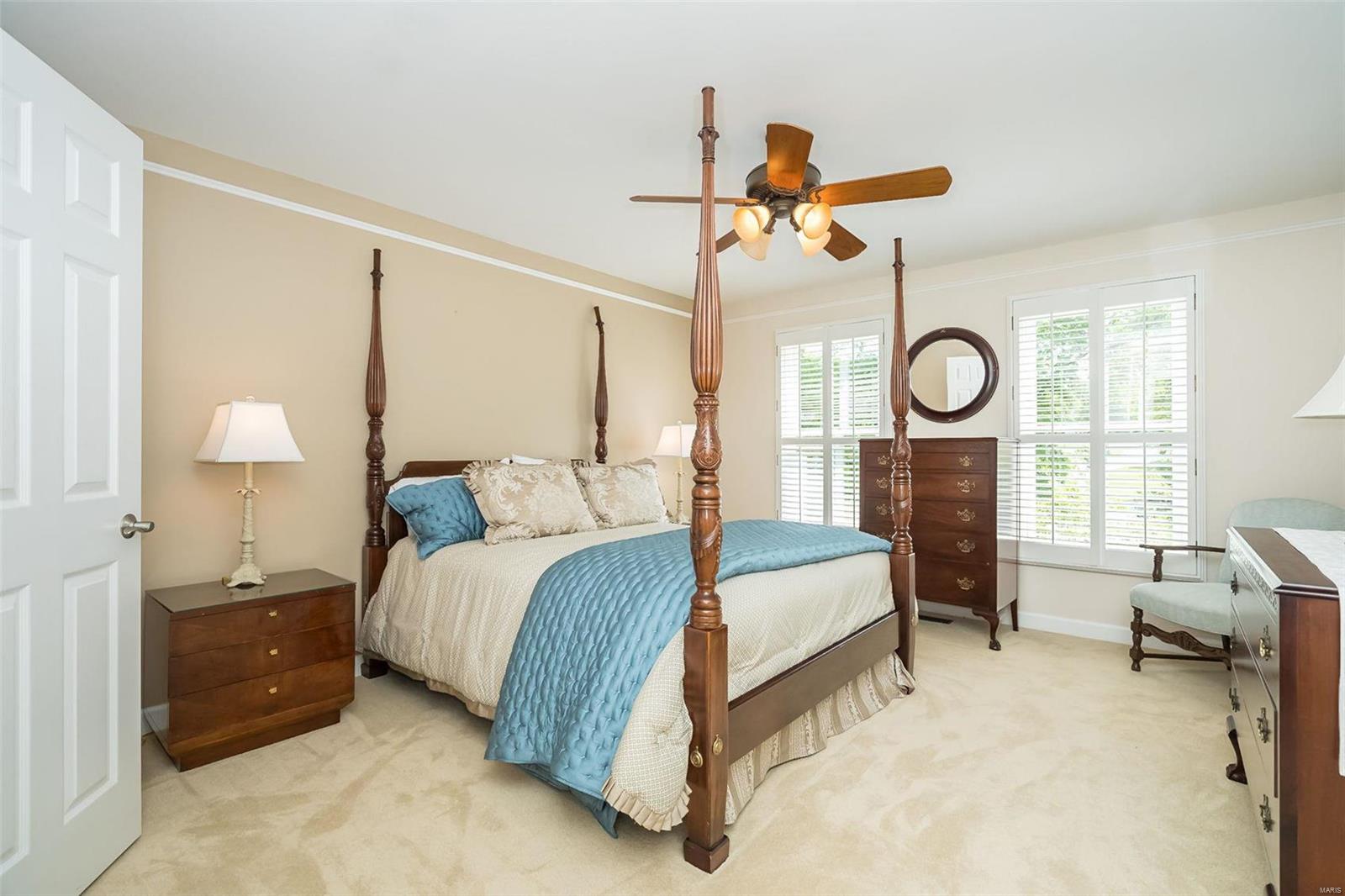 Manderleigh Of Town & Country One - Residential