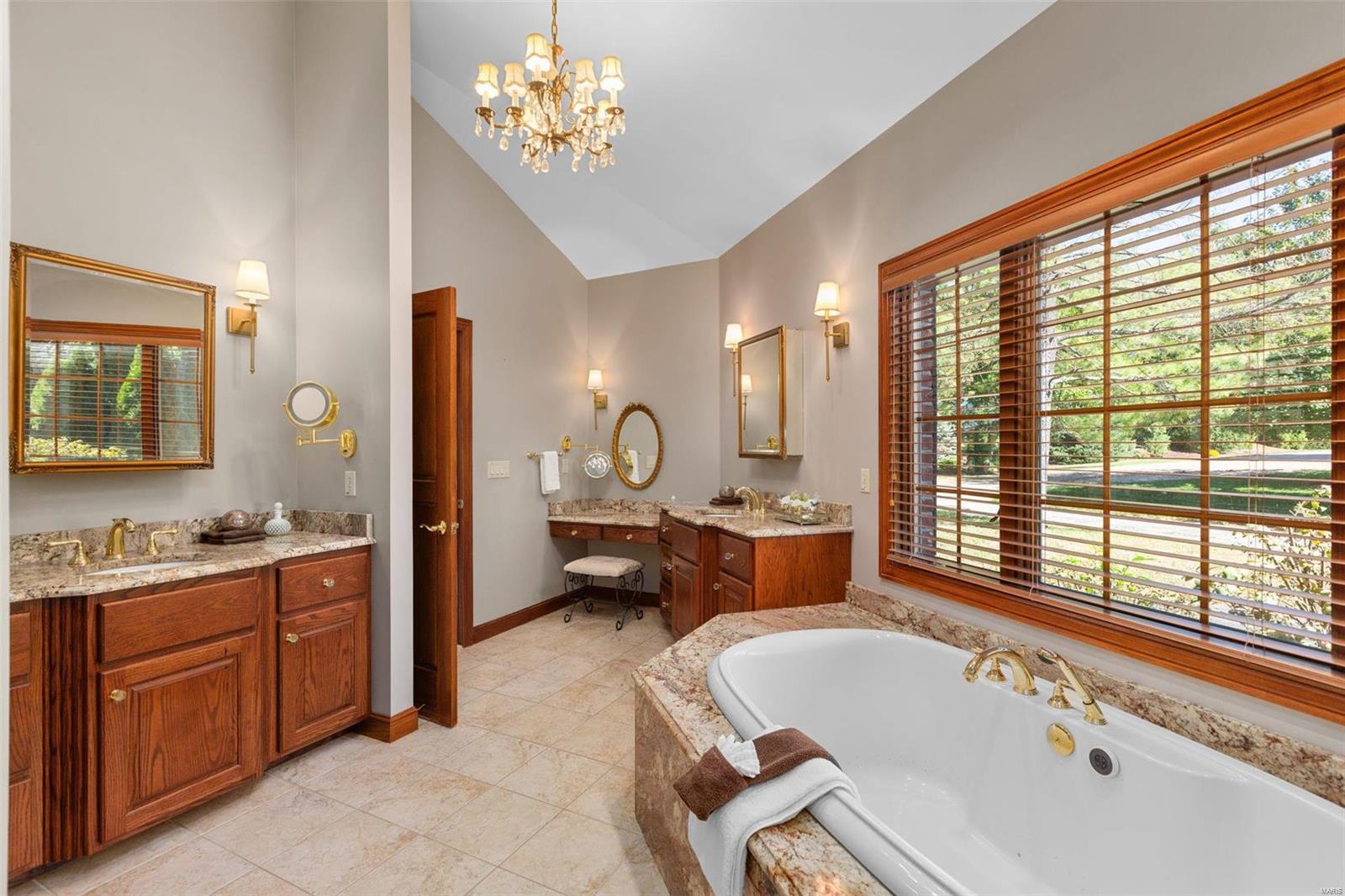 Forest Hills Ridge - Residential