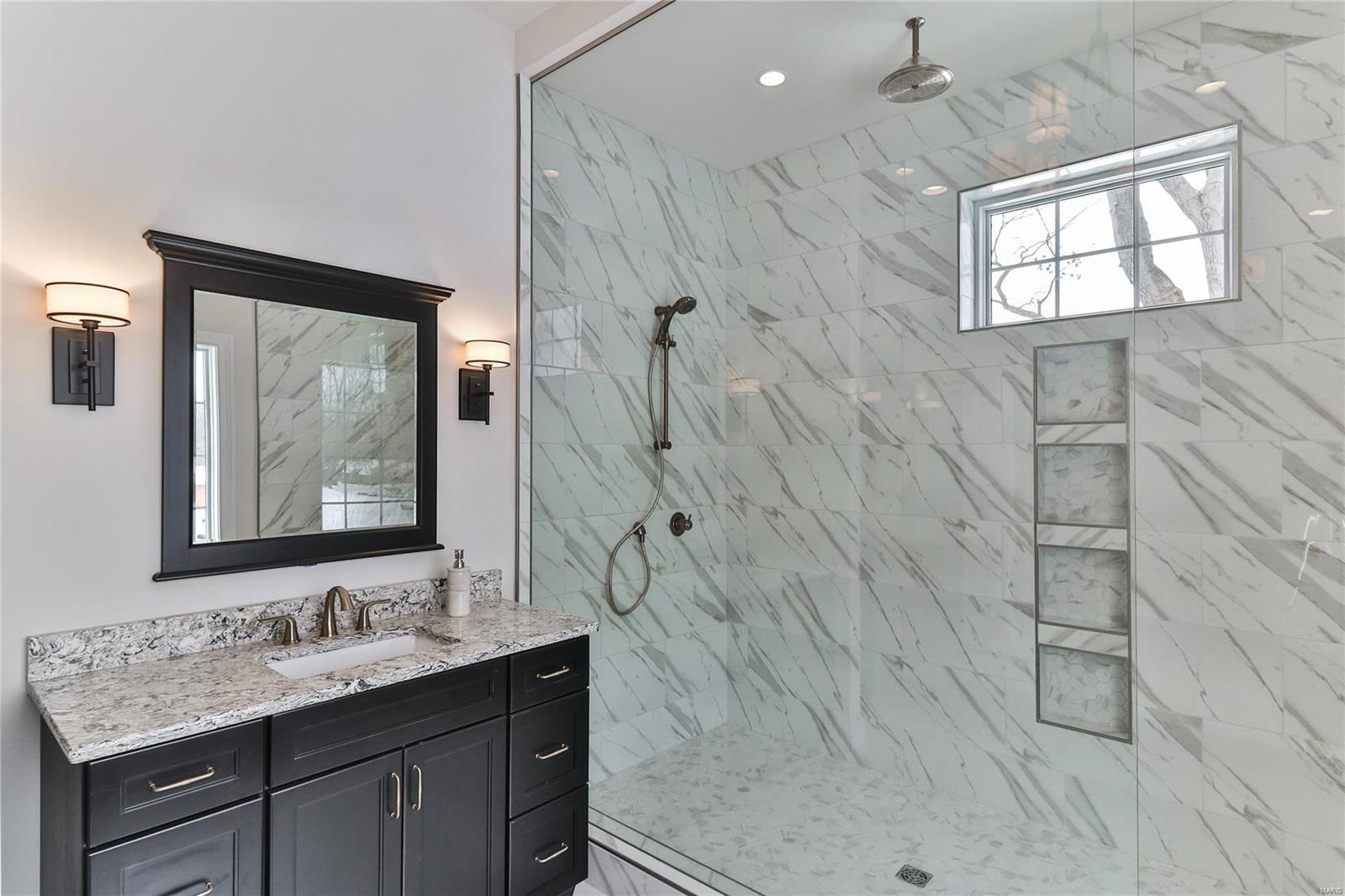 Mosley Grove - Residential