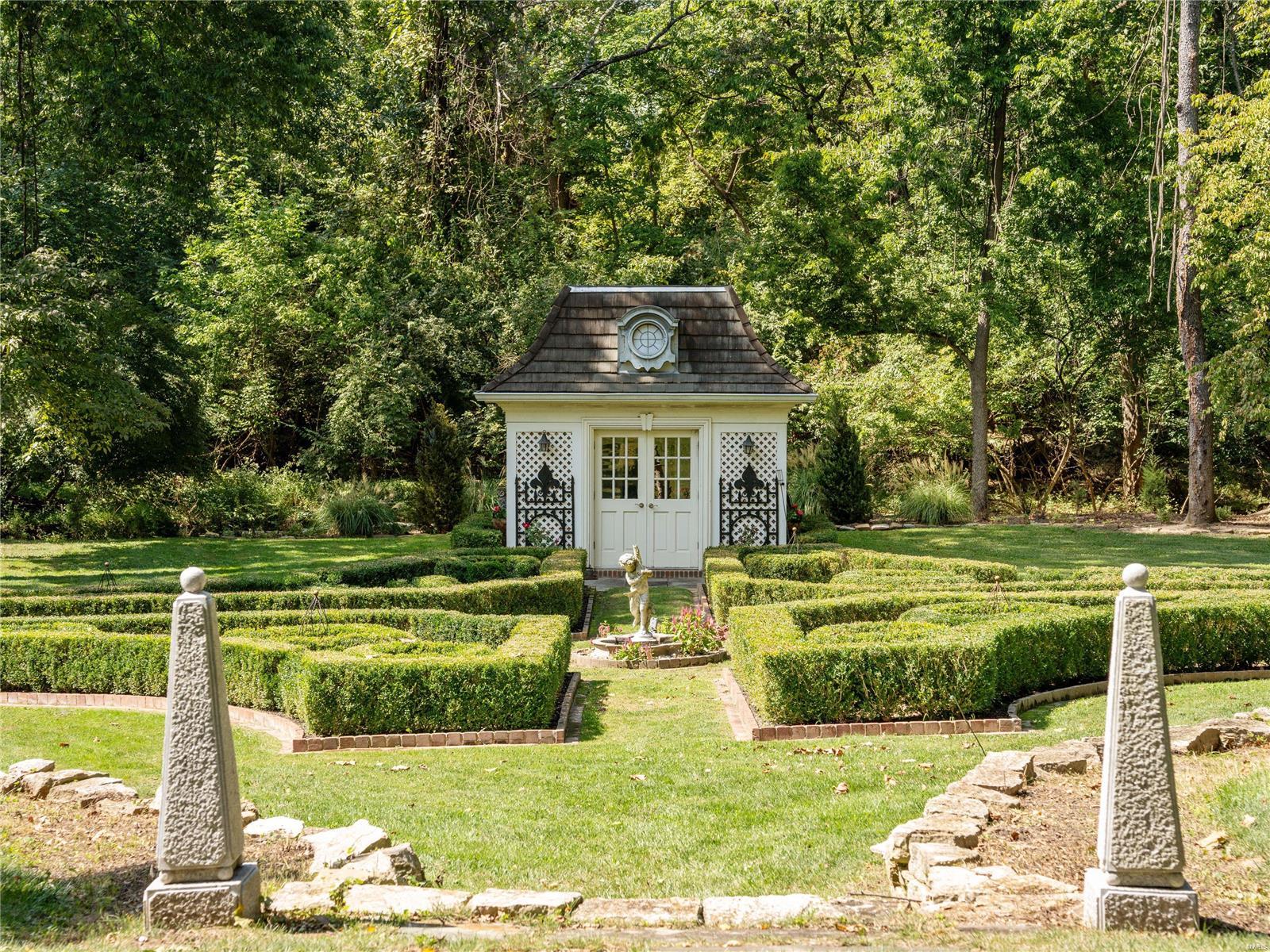 Von Schrader Estate Partition - Residential