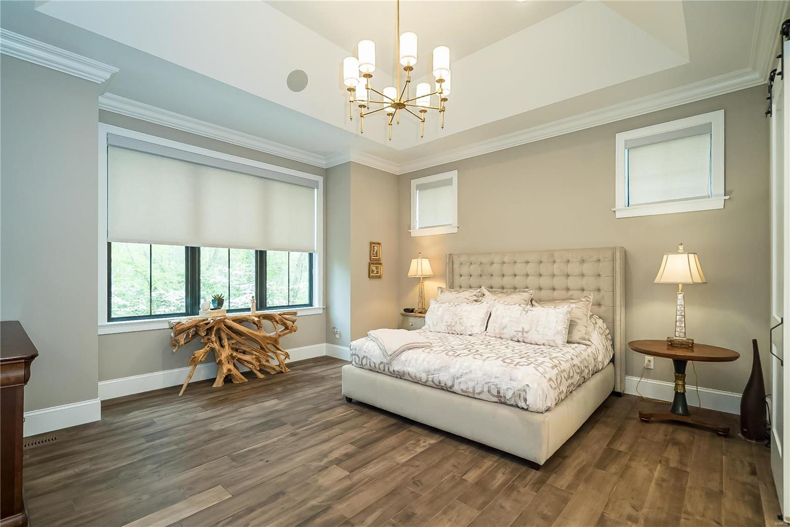 Lynnbrook - Residential