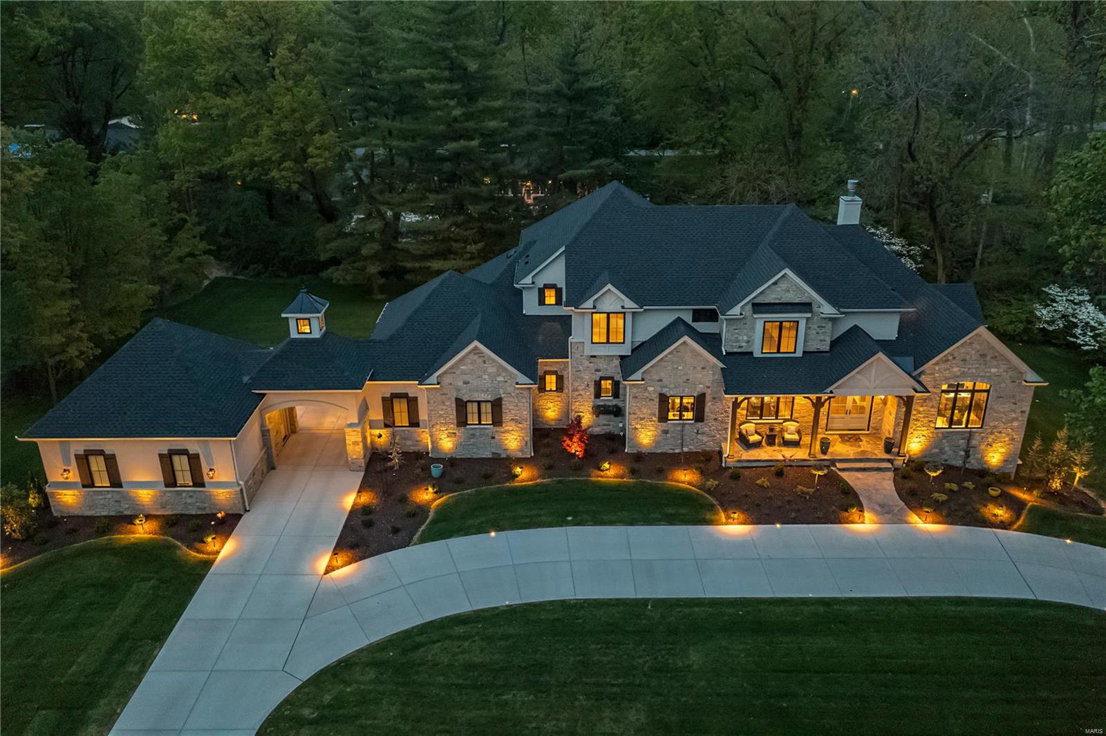 Lynnbrook - Residential