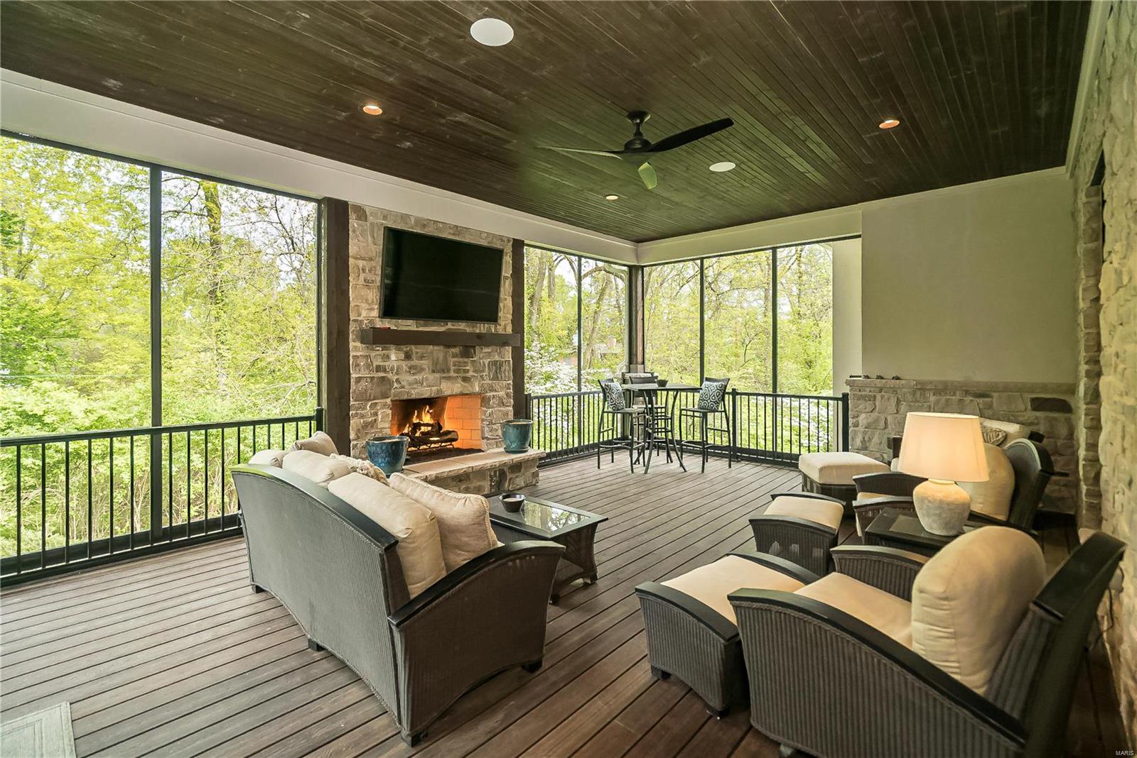 Lynnbrook - Residential