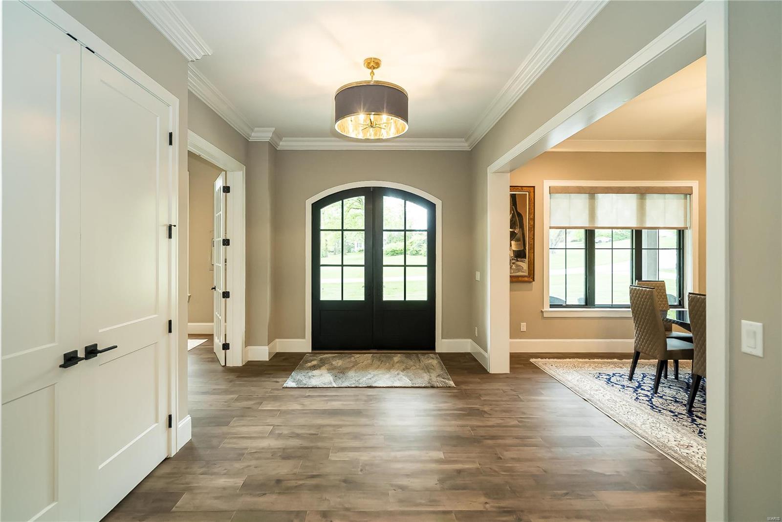 Lynnbrook - Residential