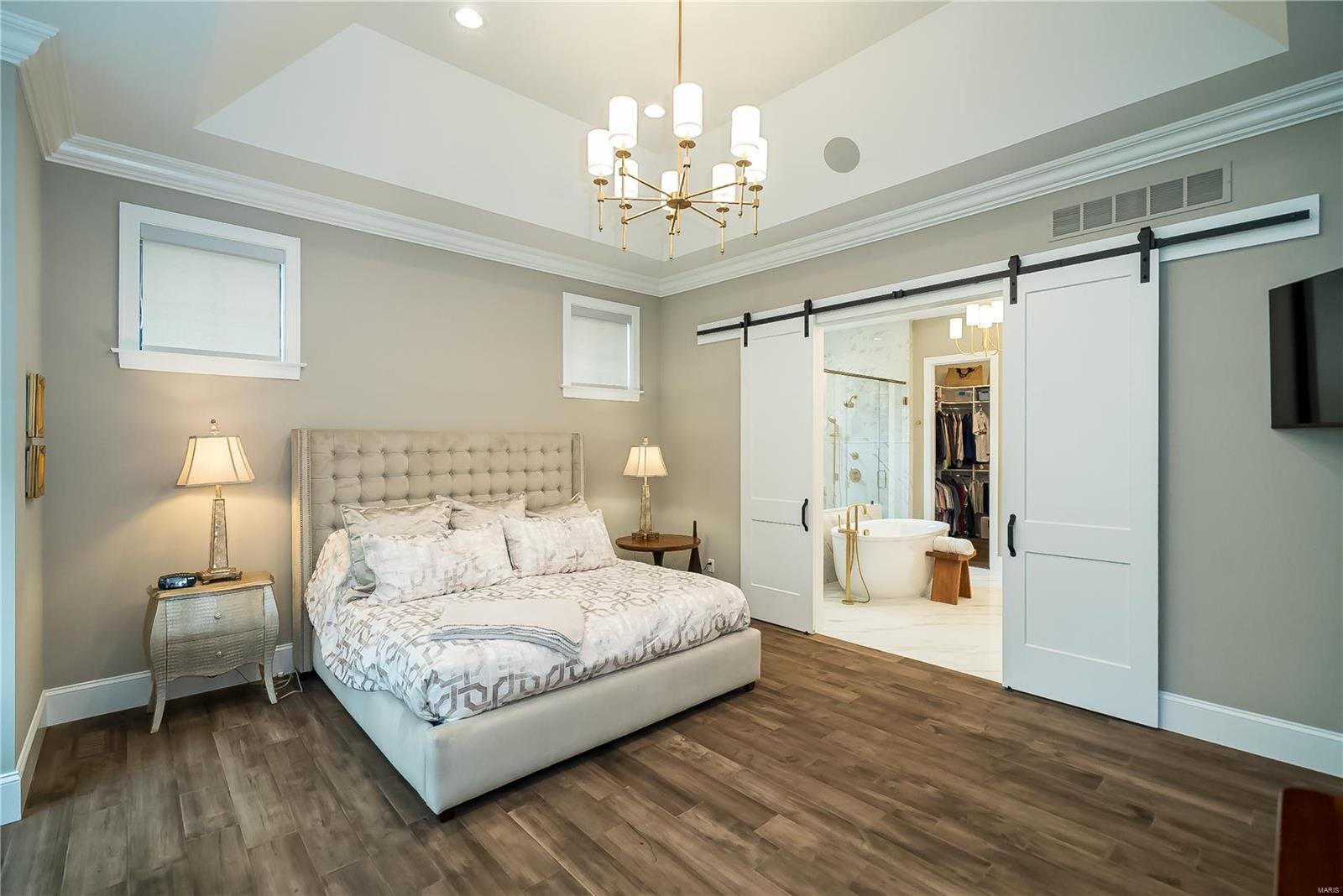 Lynnbrook - Residential