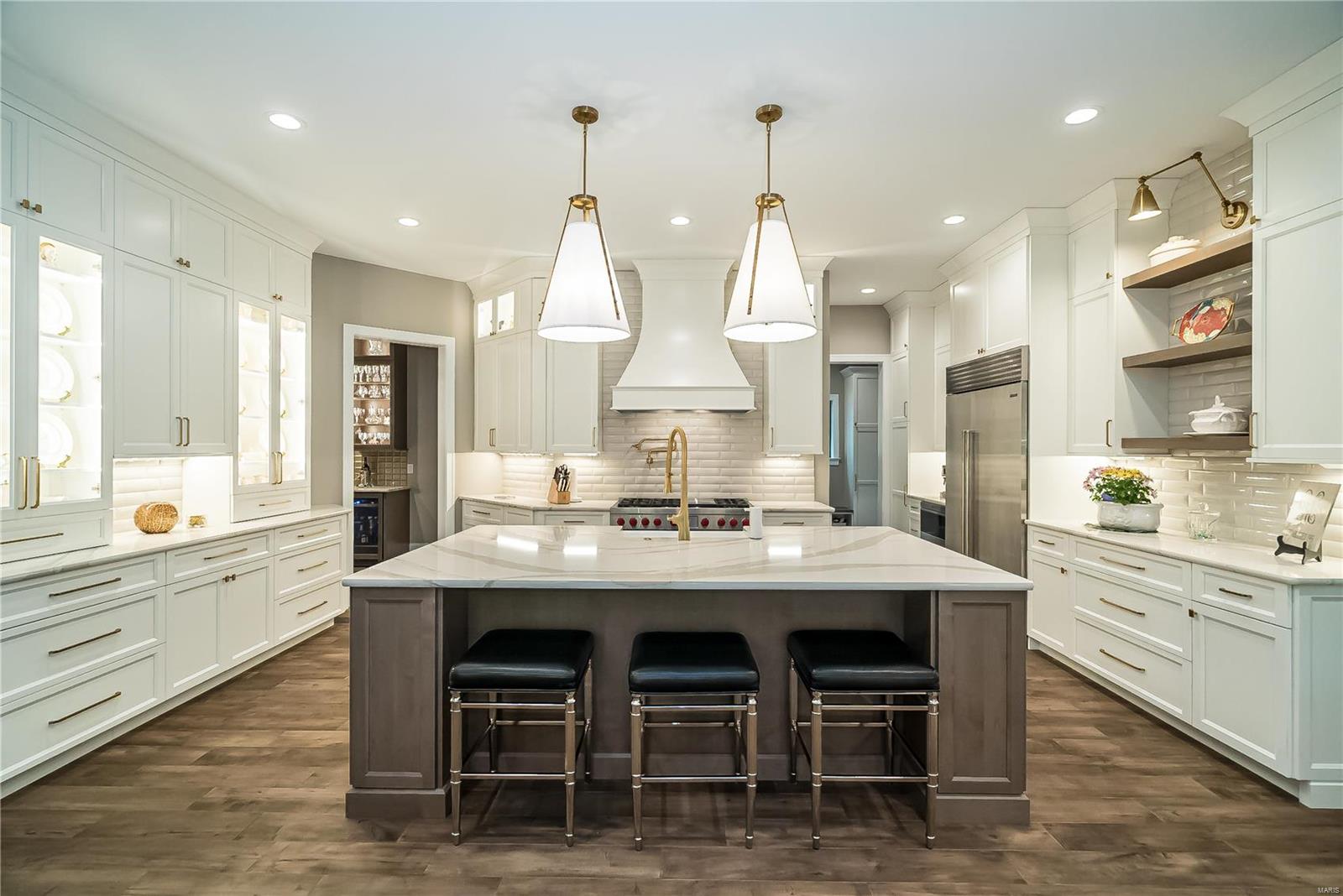 Lynnbrook - Residential