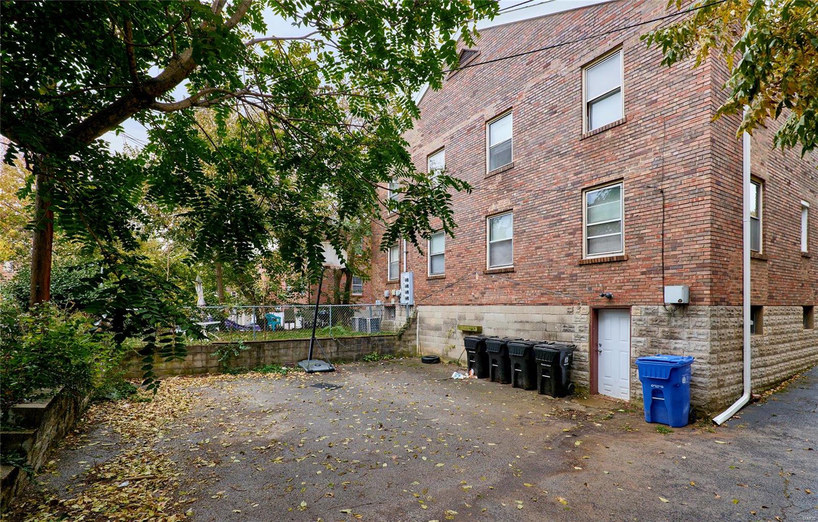 University Park 2 - Residential Lease