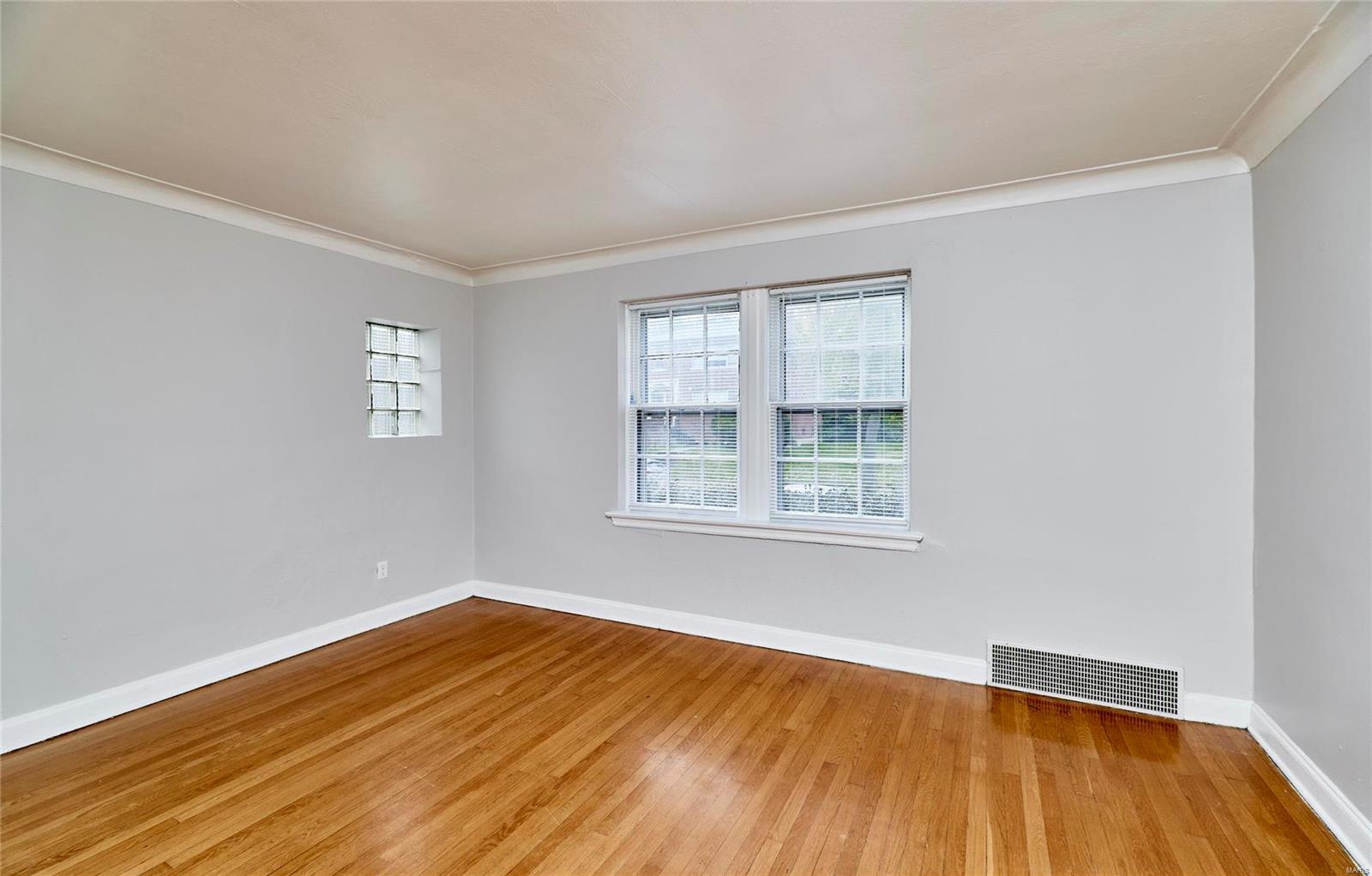 University Park 2 - Residential Lease