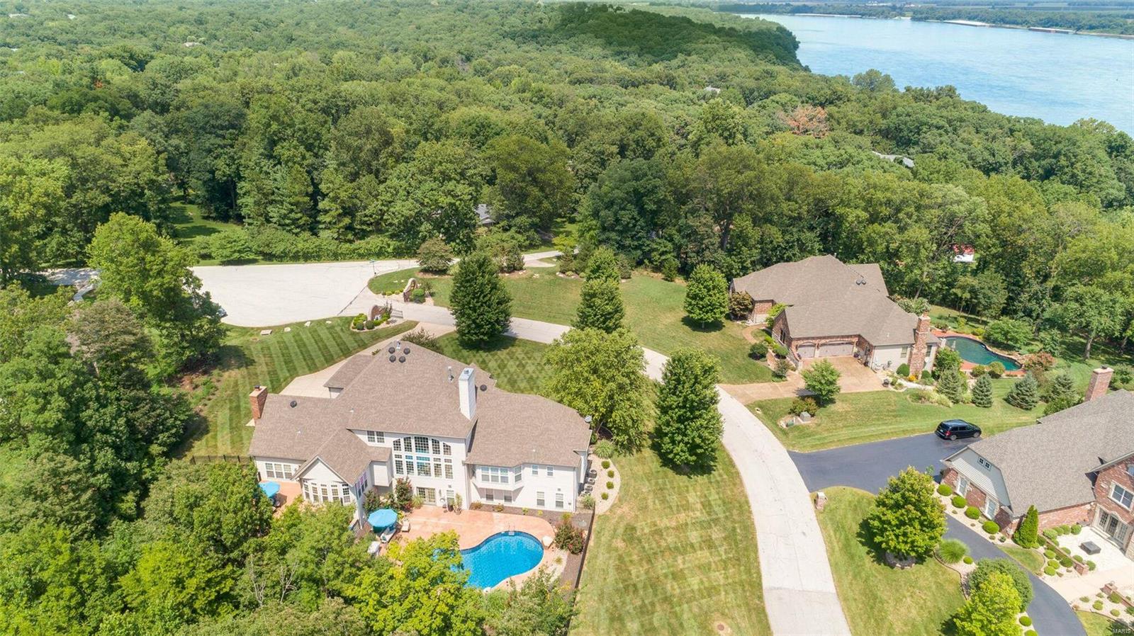 Christopher Bluffs - Residential