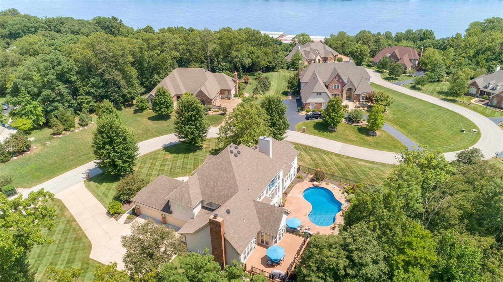 Christopher Bluffs - Residential