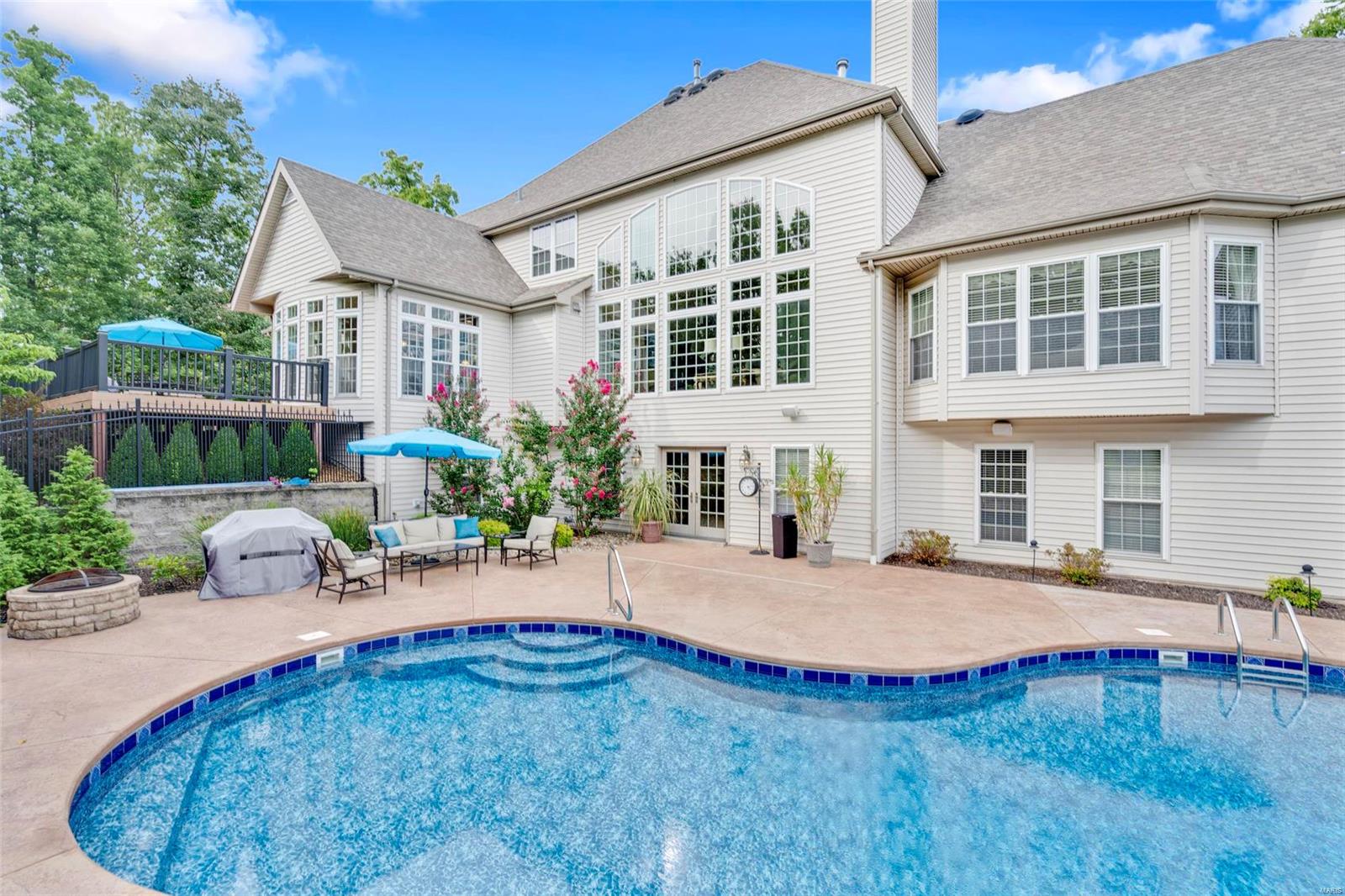 Christopher Bluffs - Residential