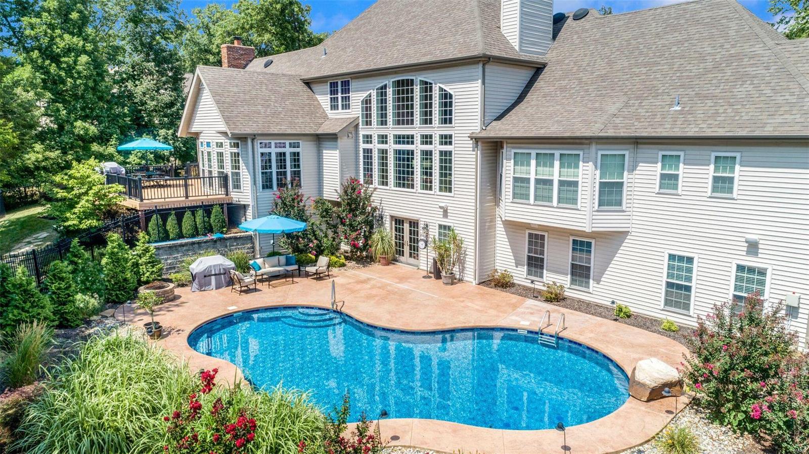 Christopher Bluffs - Residential