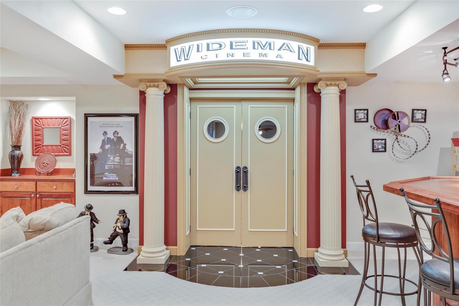 Christopher Bluffs - Residential