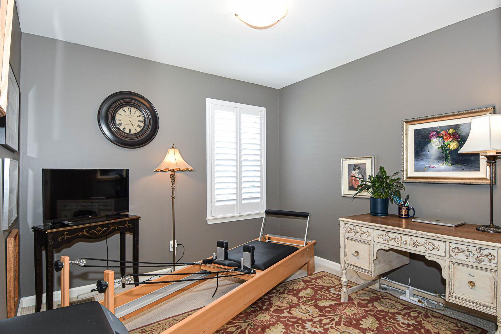 Dogtown Walk 02 - Residential Lease