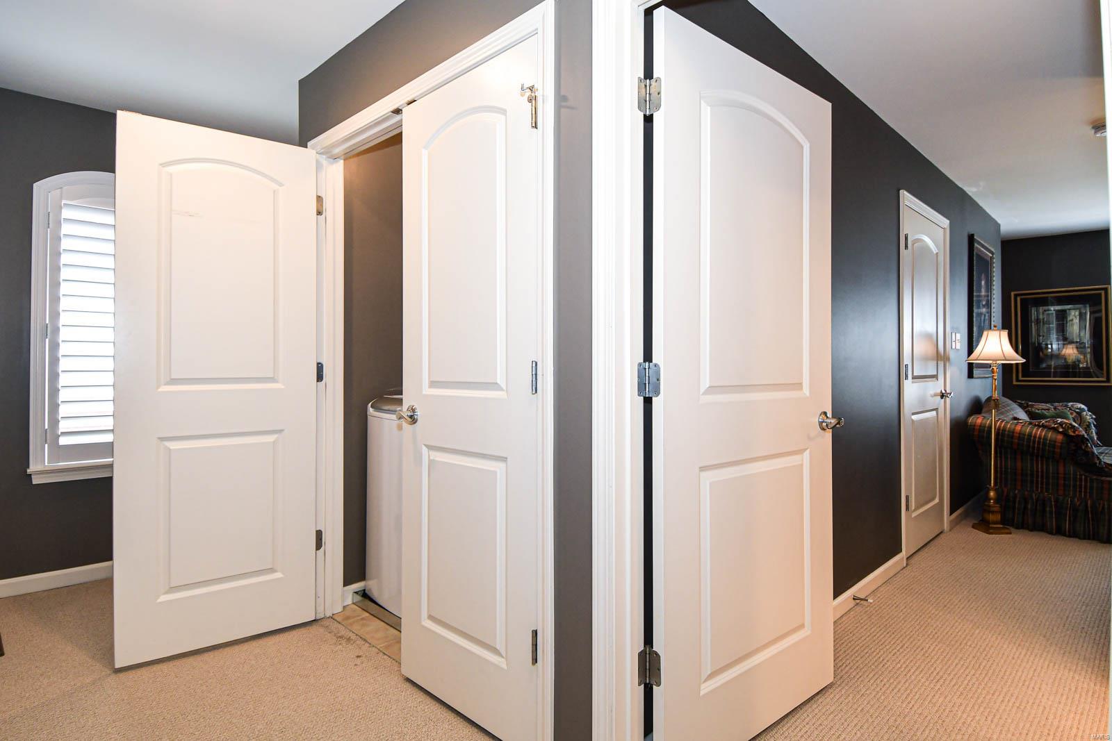 Dogtown Walk 02 - Residential Lease