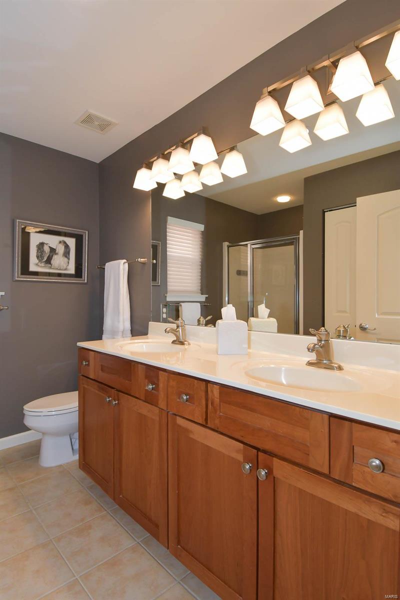 Dogtown Walk 02 - Residential Lease