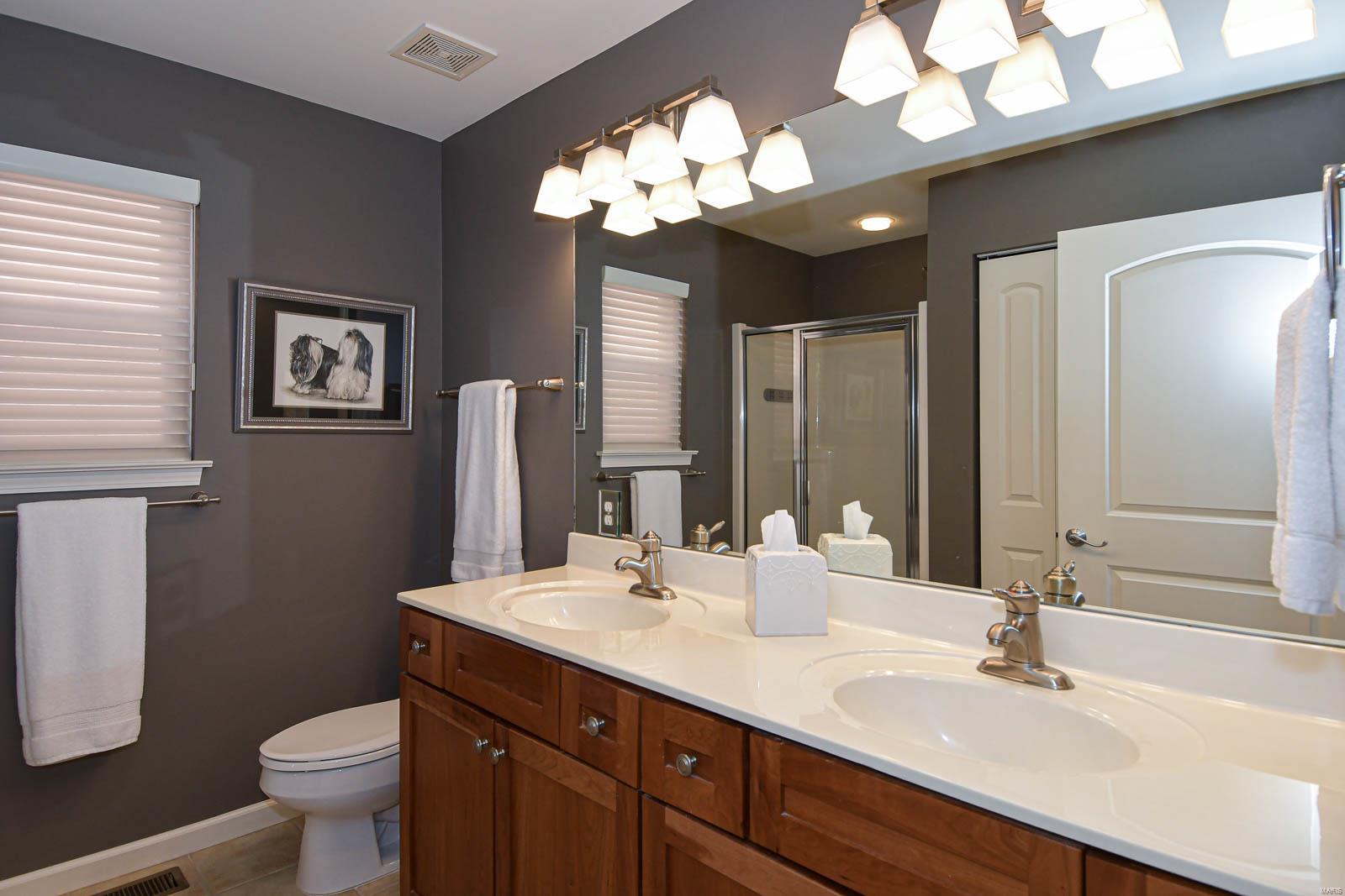 Dogtown Walk 02 - Residential Lease