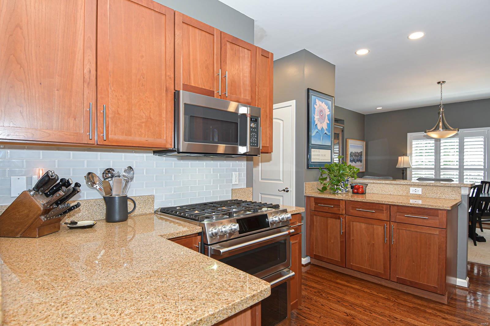 Dogtown Walk 02 - Residential Lease