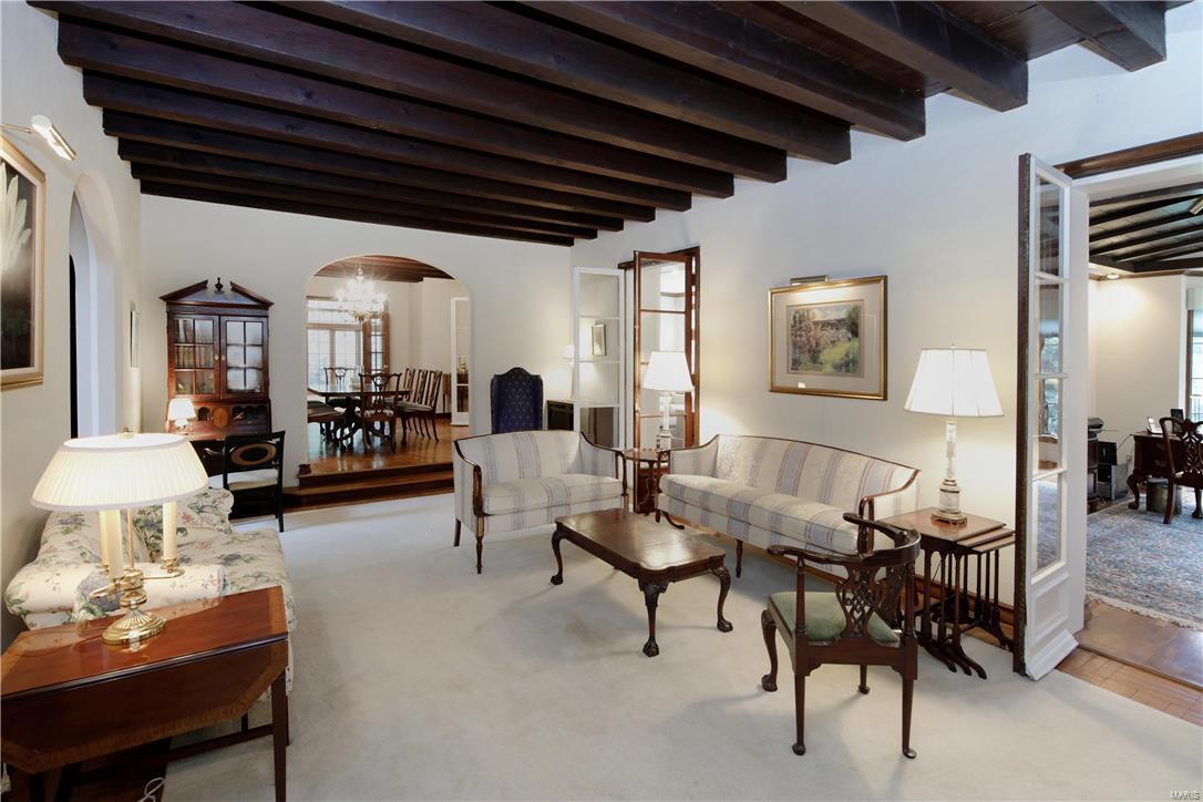 Robyn Lane Sub - Residential