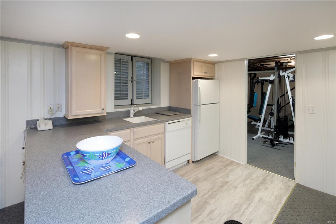 Robyn Lane Sub - Residential