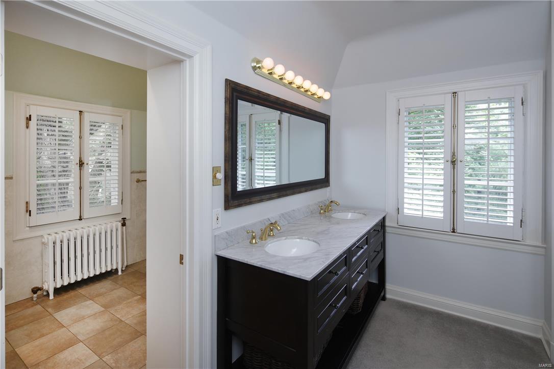 Robyn Lane Sub - Residential