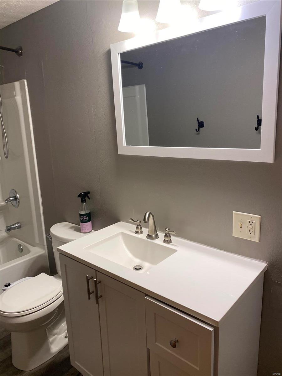 Holland Hills - Residential