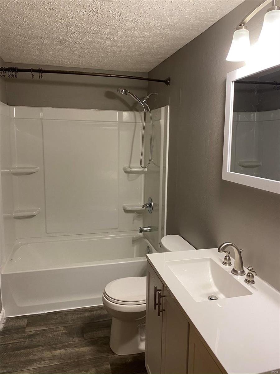 Holland Hills - Residential