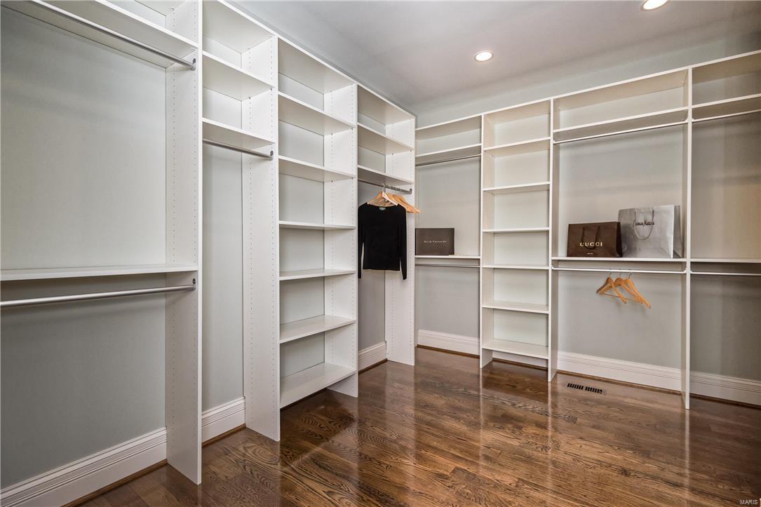 Frontenac Forest - Residential