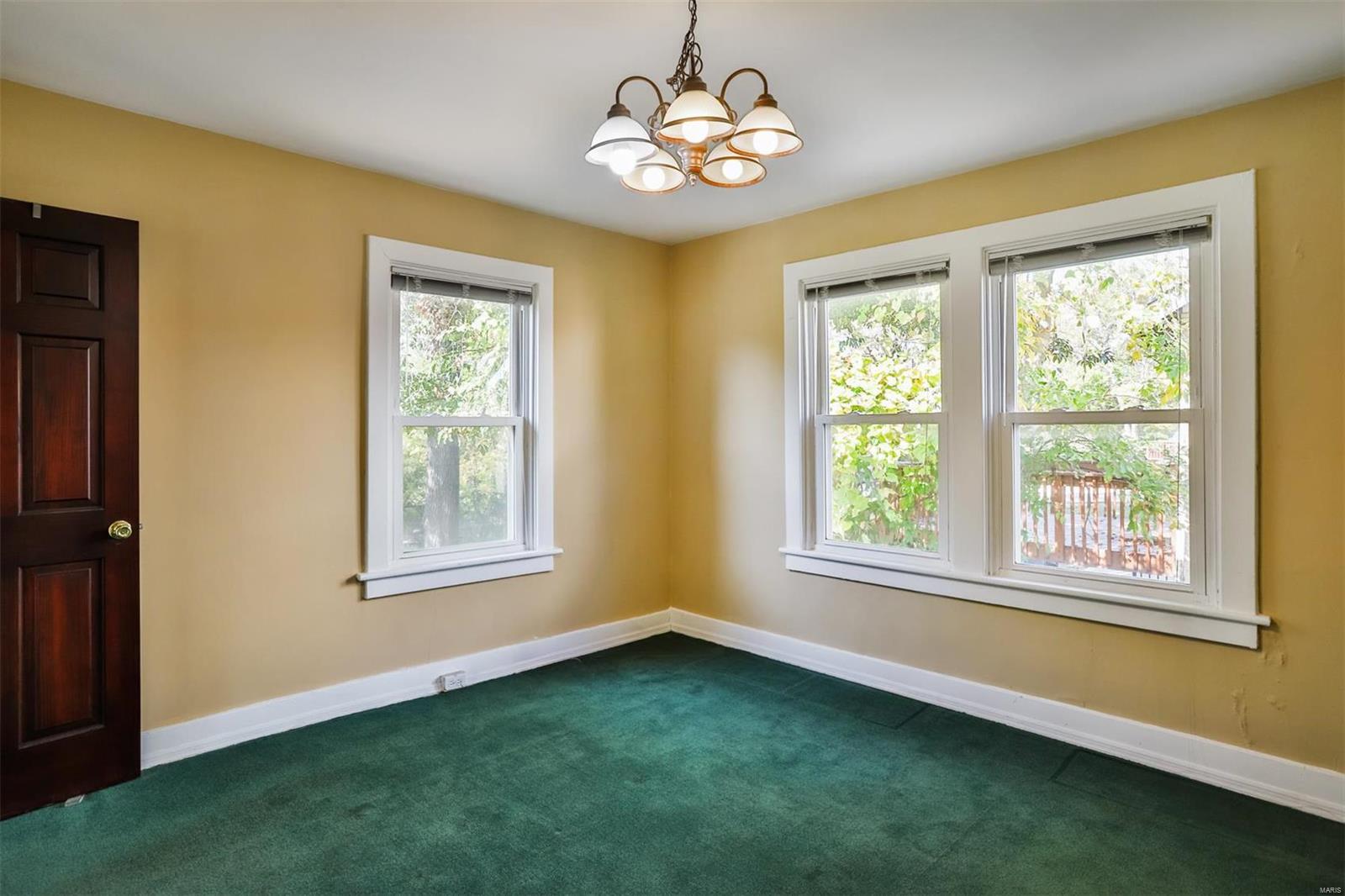 Alpine Terrace - Commercial Sale