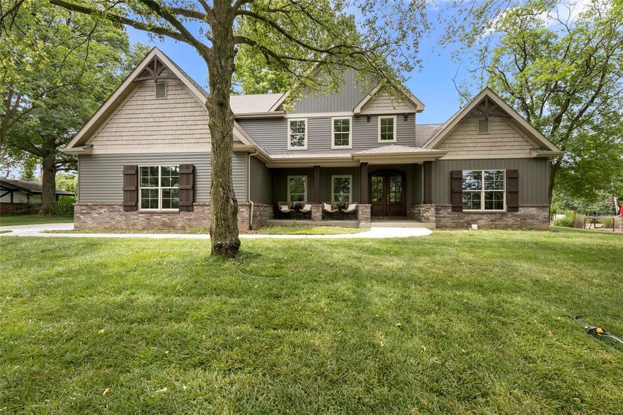 Ellie Cade Custom Home! Stunning Brand New Craftsman Inspired home in desirable Harwood Hills on oversized lot! This intimate & inviting layout will welcome you home. Custom entry door opens to the magnificent 2 story entry foyer w/one-of-a-kind lighting package. Well appointed office & dining room w/ handcrafted board and batten wainscot will delight every guest. Master suite w/large walk-n closet and luxury bath offers barn door entry, soaring ceilings, spacious countertops, linen closet, shower w/glass surround & freestanding soaking tub. Kitchen offers high end appliance package, quartz countertops, upgraded custom cabinetry, apron farmhouse sink & walk-in pantry. Hearth room w/ stone fireplace & custom built-ins. Lifestyle areas include access from both garage areas, laundry room & mud room w/ custom locker room built in. Upper level includes loft with arch openings, a bedroom w/ en-suite and 2 bedrooms w/ Jack-and-Jill bathroom. Back yard is a must see, perfect for entertaining!