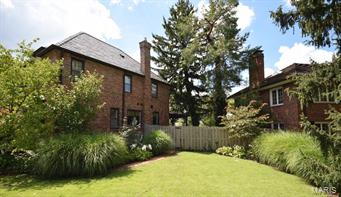 Davis Place - Residential