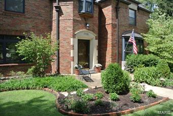 Davis Place - Residential